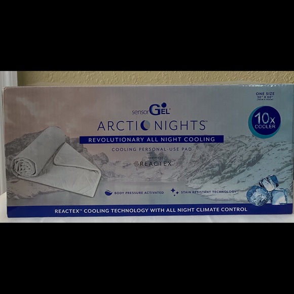 NIB SensorGel Arctic Nights 10x Cooler Pad Powered